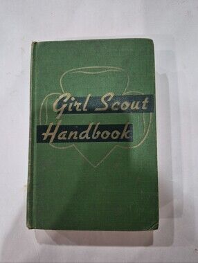 Vintage Girl Scout Handbook Copyright 1947  - First Impression Edition Book